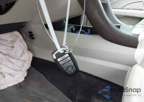 2017 Ford Fusion Energi Platinum from USA, damaged, VIN 3FA6P0SU8HR238959